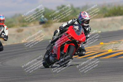 media/Sep-30-2023-SoCal Trackdays (Sat) [[636657bffb]]/Turn 4 (945am)/